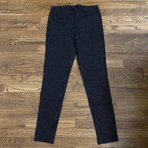 Who What Wear brand pinstriped leggings/pants